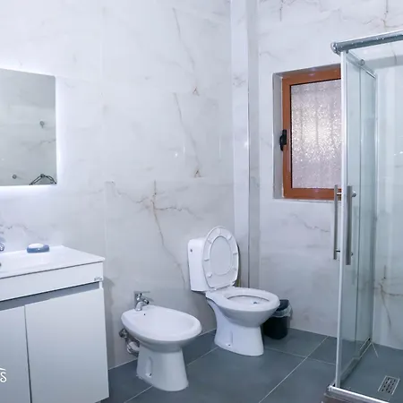 Agron's Appartement *